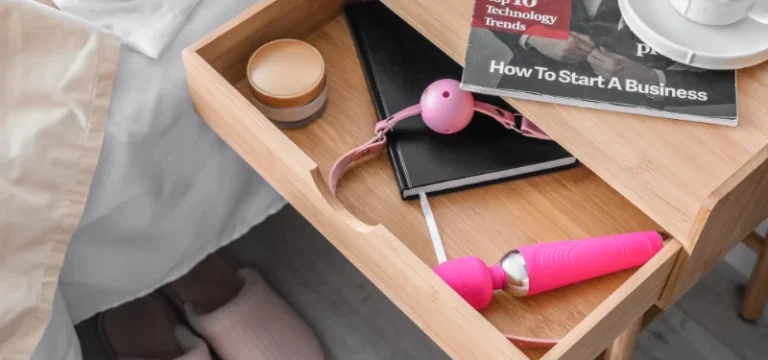 10 ideas para romper la rutina en pareja (sin salir de casa)